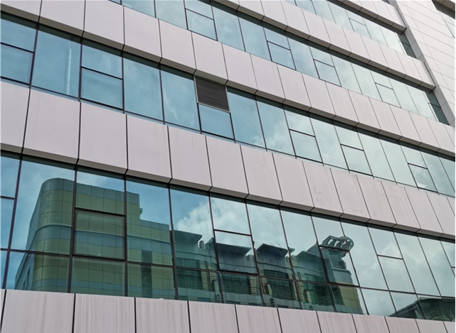 湖北武汉百货银泰商场